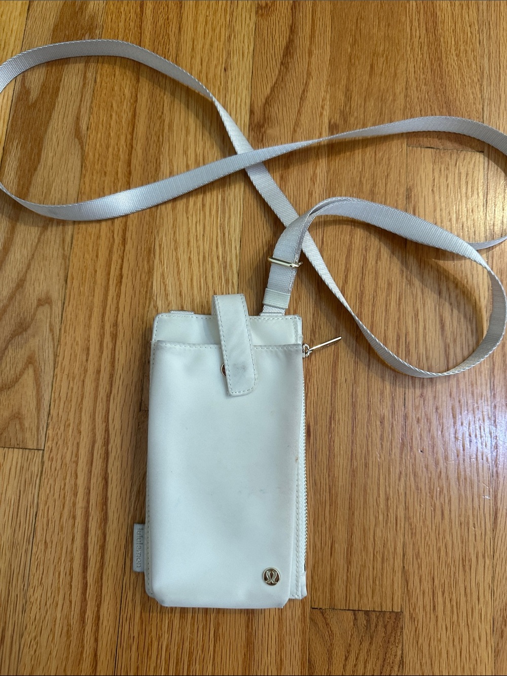 lululemon Phone Crossbody Wallet White Gold Hardware